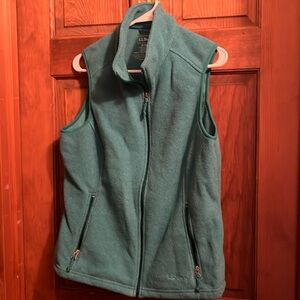 EUC LLBean green vest